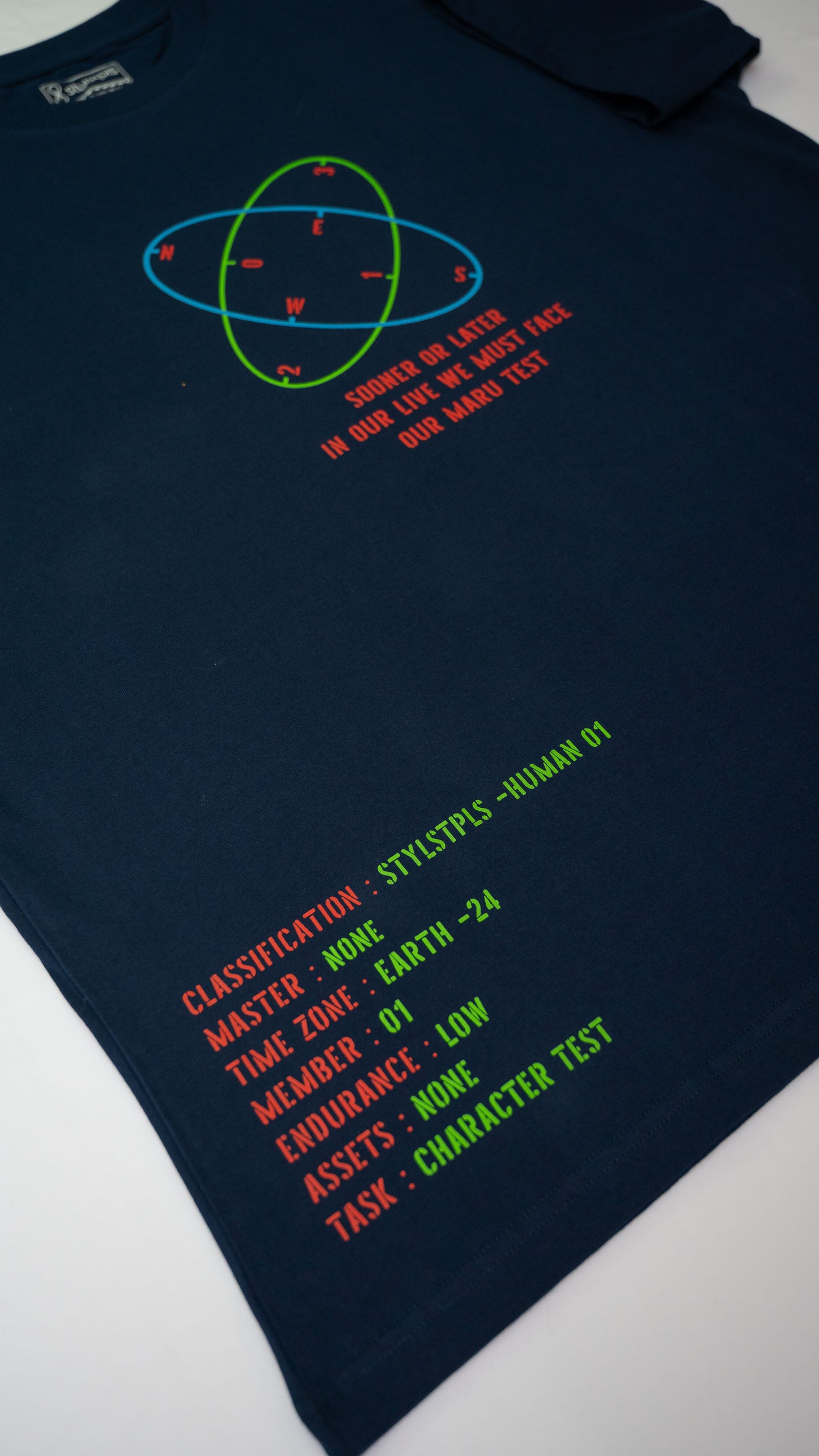 Maru effect - Navy blue, minimalistic print, oversized T-shirt