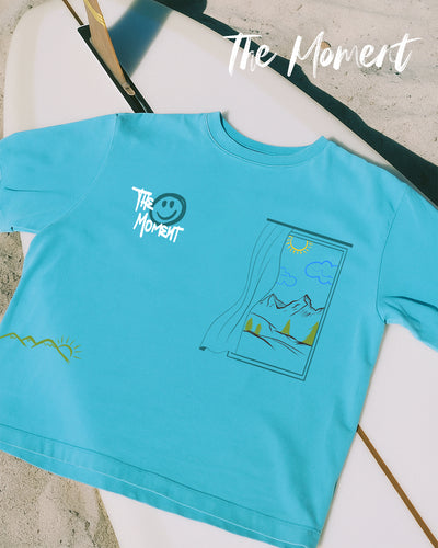 Moment-sky blue overall print oversized T-shirt